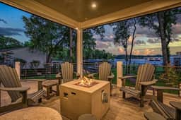 107 Horseshoe Point