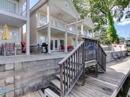 2345 Higdon Ferry