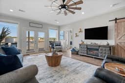 Paradise Lake Condo on Lake Hamilton | Great Views