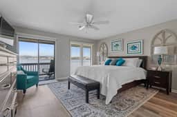 The Lakefront Escape at Southshore
