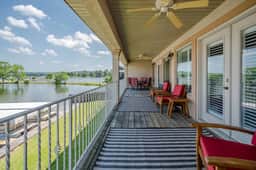 Waters Edge E2