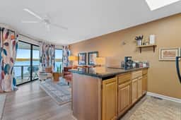 Willow Beach B-9