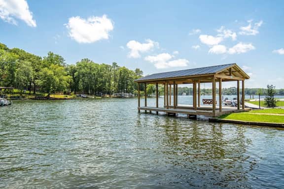 107 Horseshoe Point