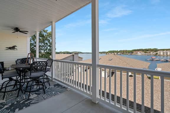 Paradise Lake Condo on Lake Hamilton | Great Views