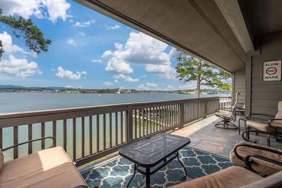 The Lakefront Escape at Southshore