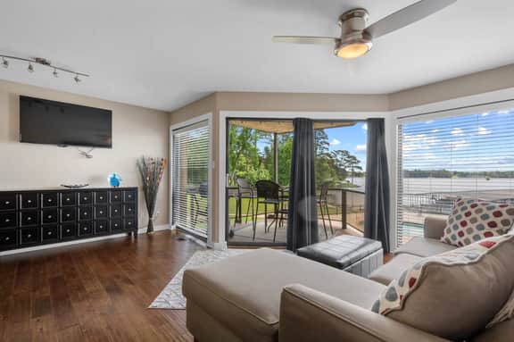 Willow Beach B3
