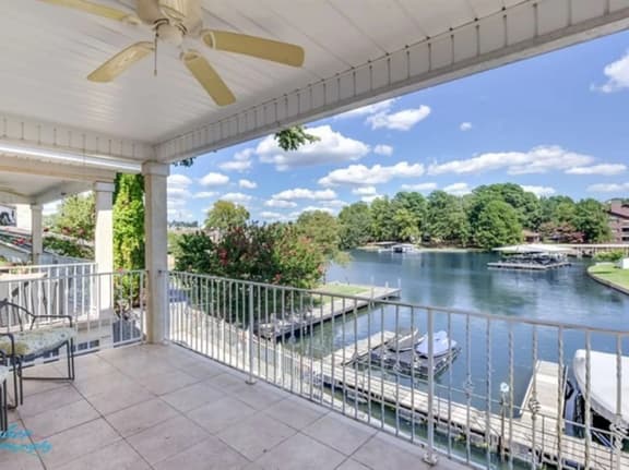 2345 Higdon Ferry