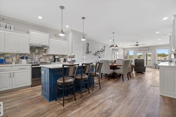 Paradise Lake Condo on Lake Hamilton | Great Views