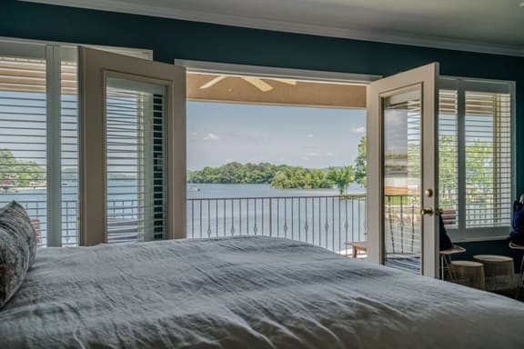 Waters Edge E2